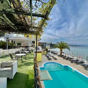 Hotell Estee